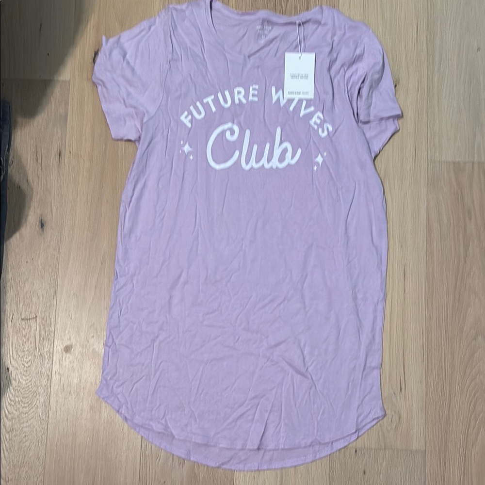 Future wives club night gown